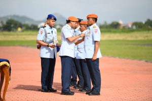 Bey Machmudin Hadiri Upacara Sertijab  Dankoharmatau dan Komandan Kopasgat